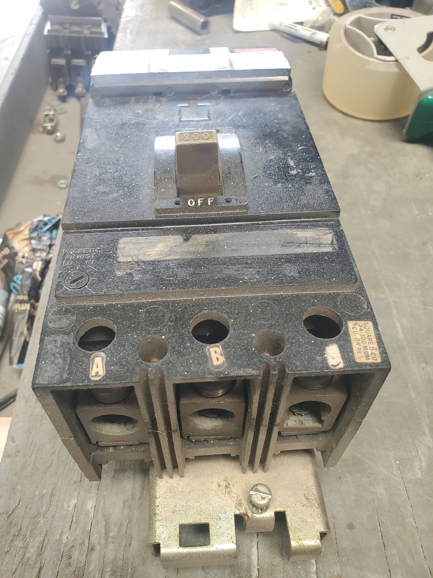 KA36200 SQUARE D I-LINE BREAKER
