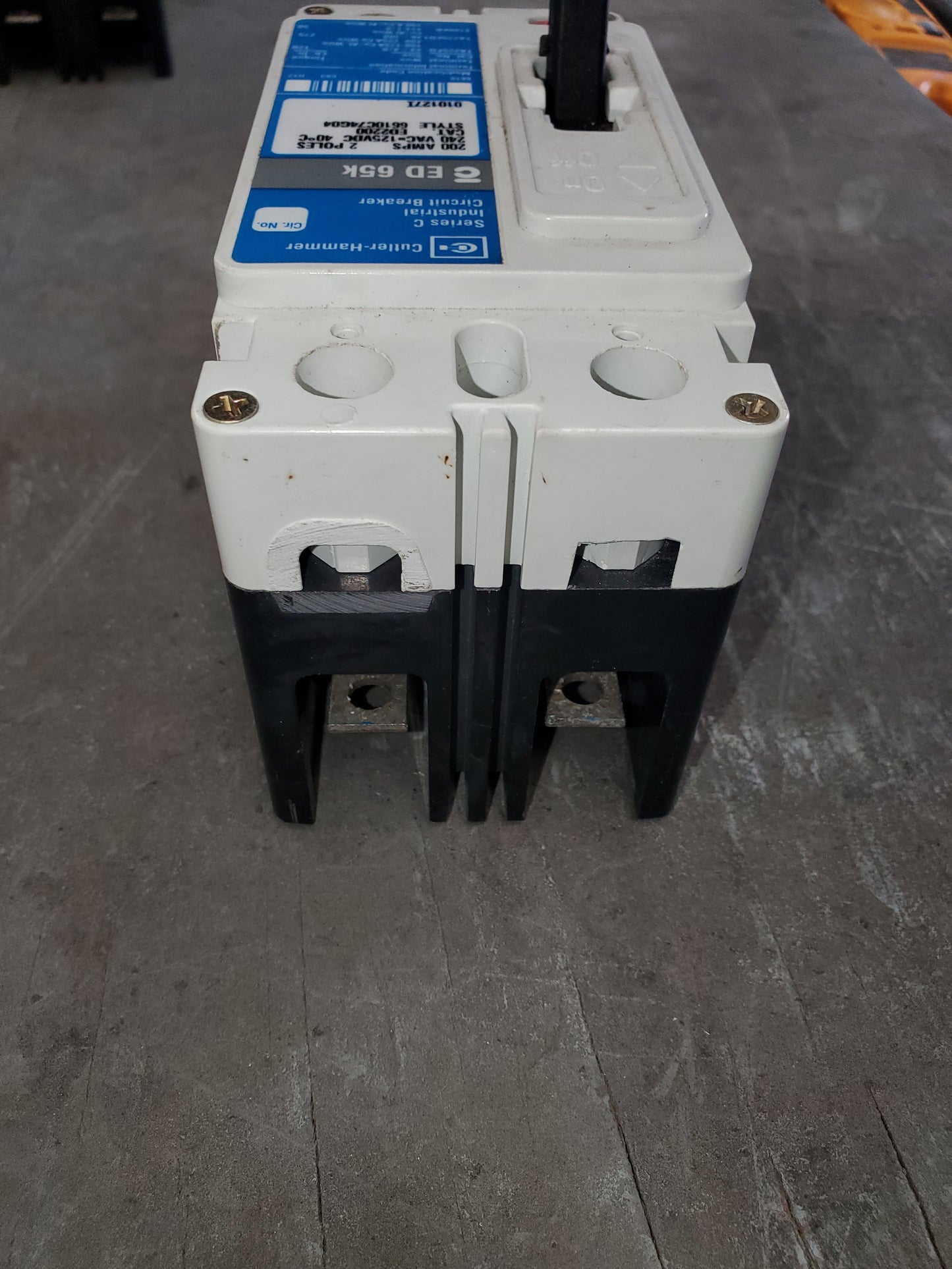 Eaton ED2200 Circuit Breaker,200A,2P,240VAC,ED