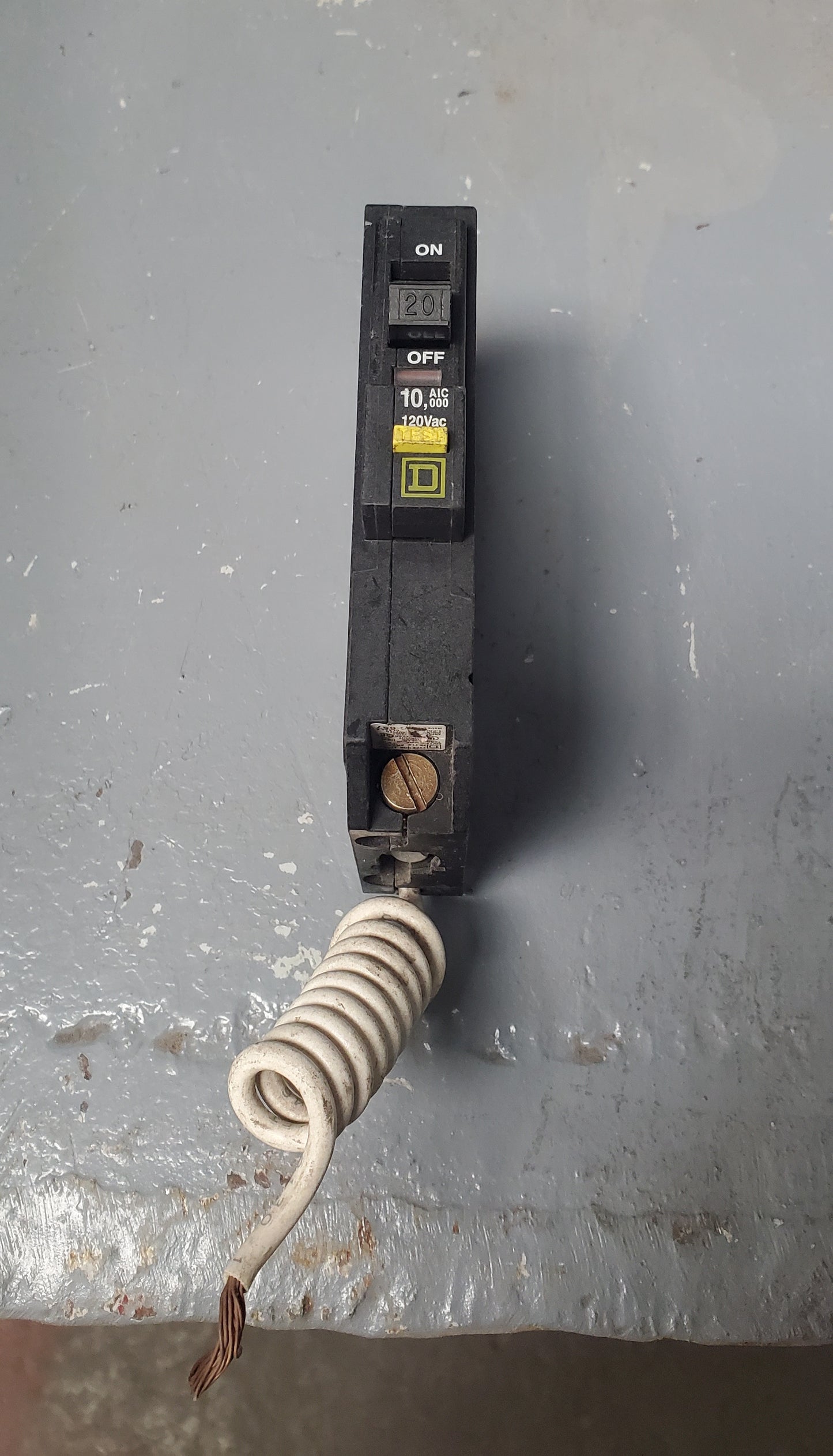 QO120GFI - Square D - 20 Amp GFCI Circuit Breaker