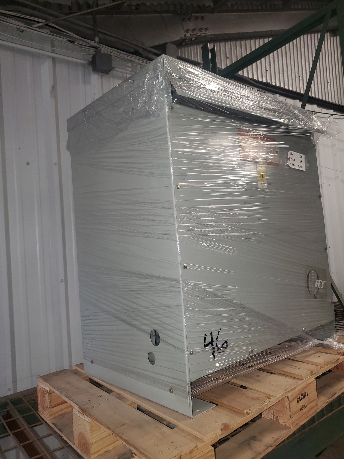 75 KVA GE CAT #9T23B3884 PRIMARY 480 SECONDARY 240 VOLT 3 PHASE