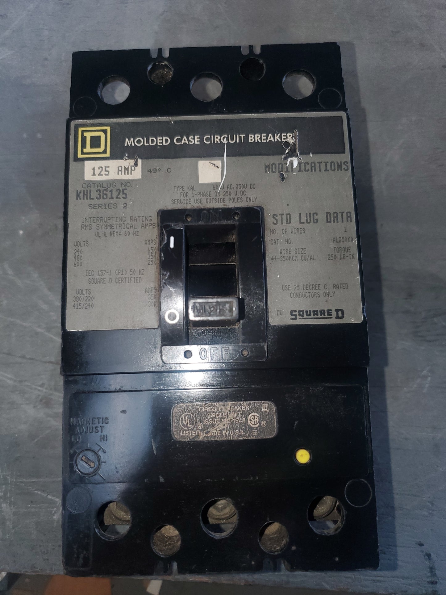 KHL36125 125 AMP 3 POLE SQUARE D BREAKER