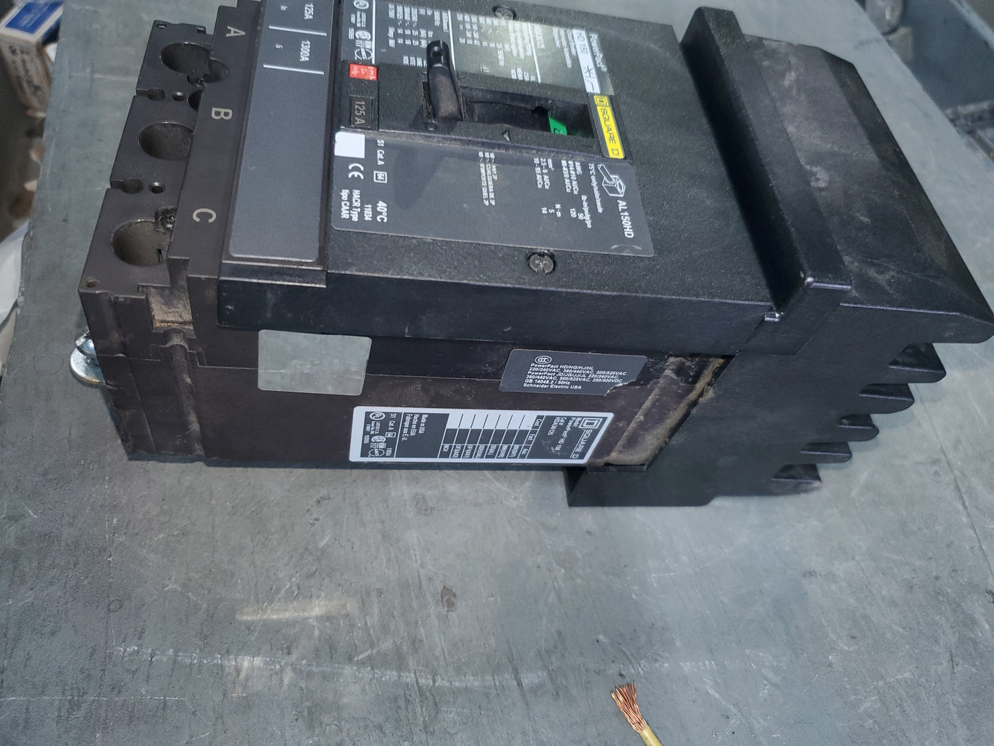 Square D HDA36125 Circuit Breaker