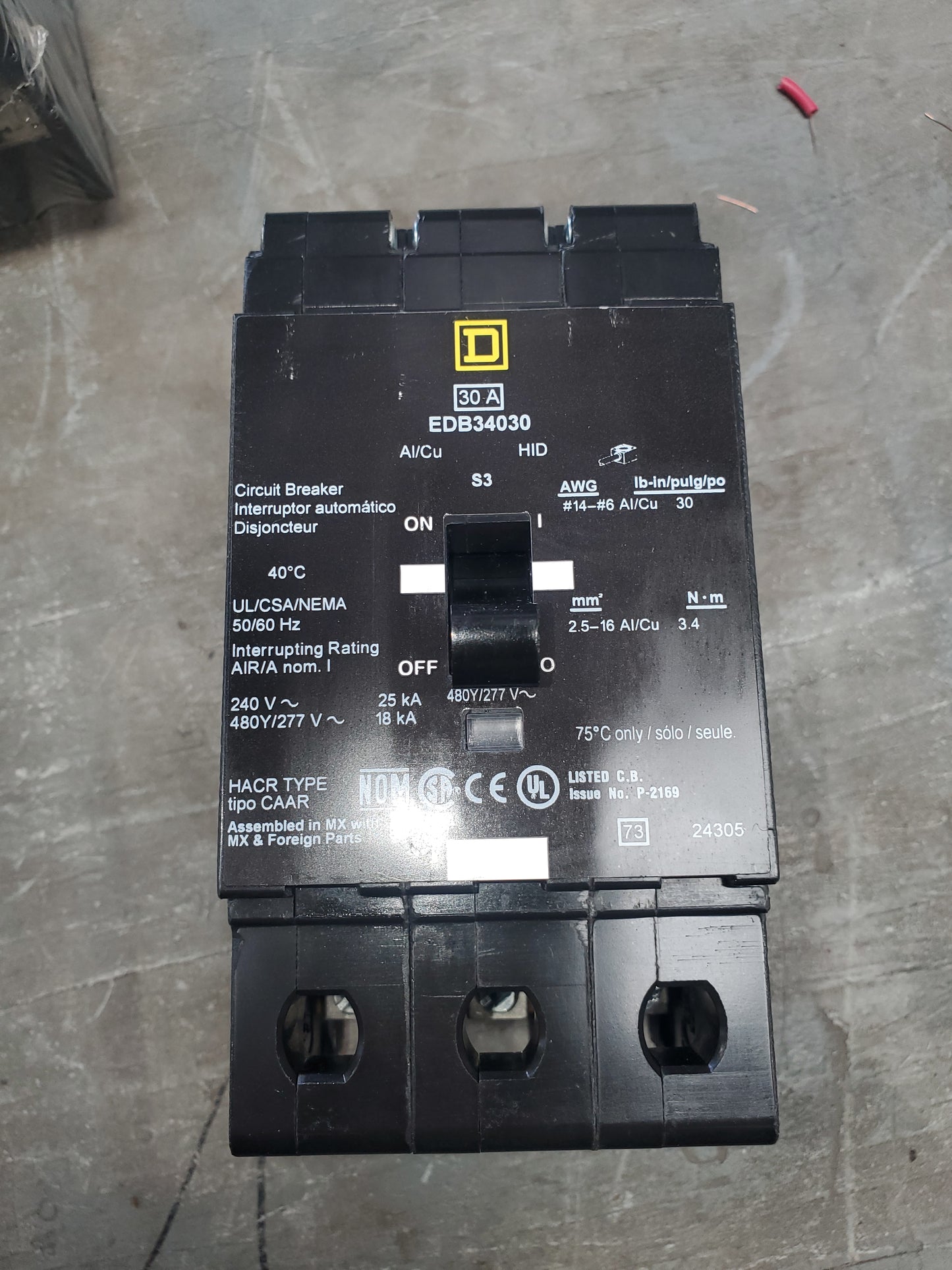 Square D EDB34030 Circuit Breaker (USED)