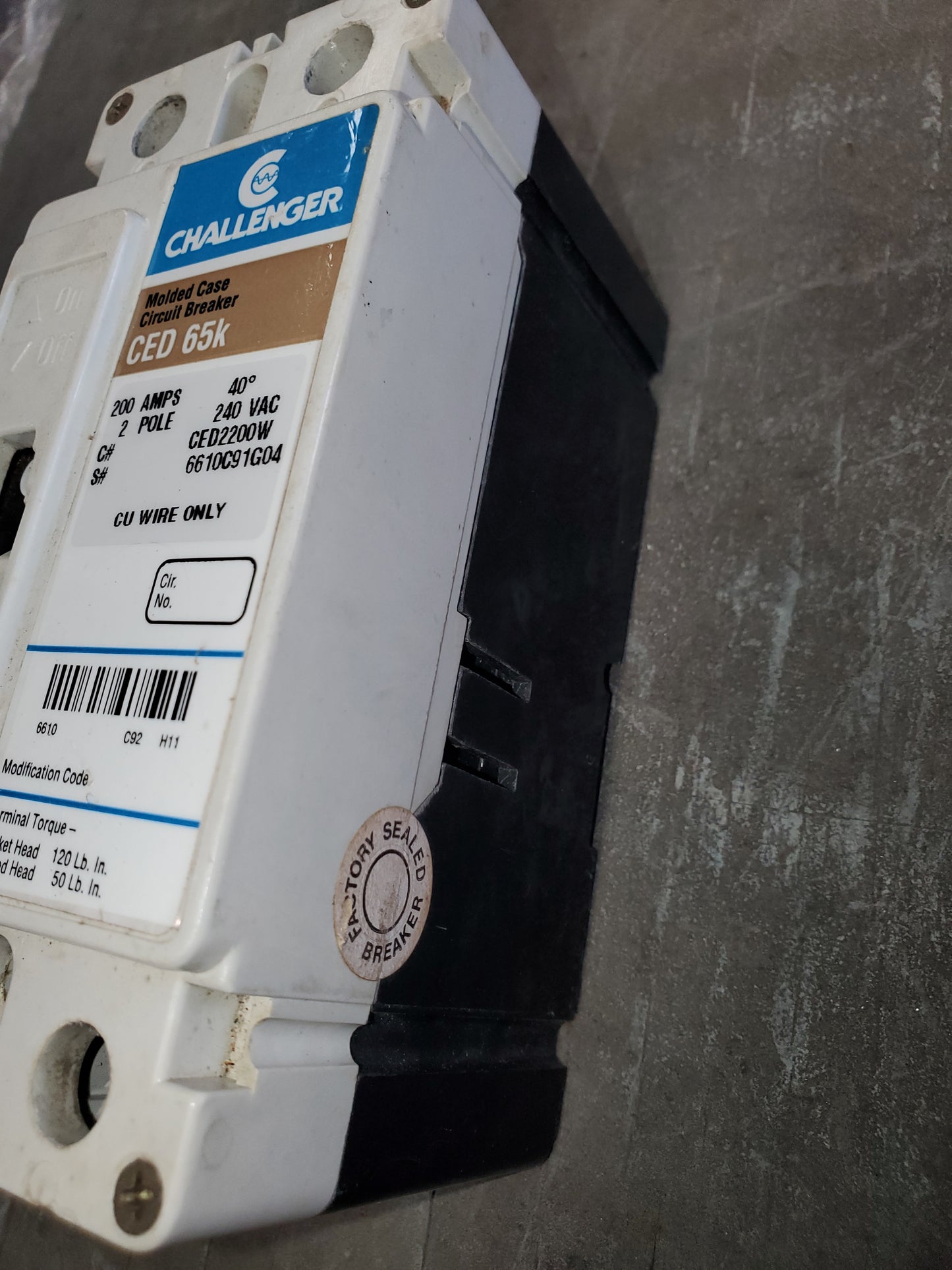 Challenger CED2200 Circuit Breaker 200 Amp 240v 2-Pole