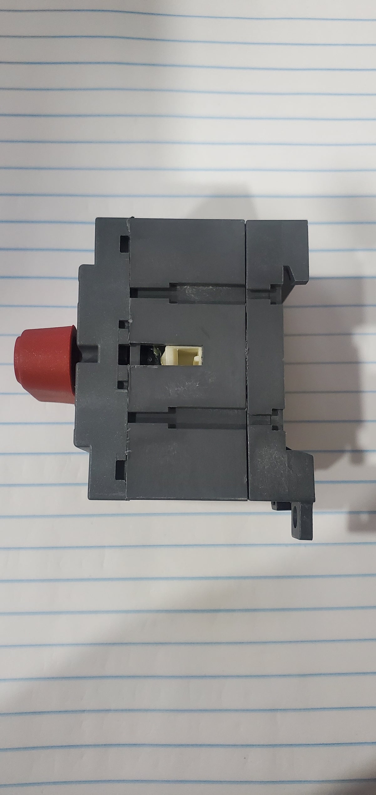 ABB E463/3SL Hauptschalter verriegelbar | 3-polig 63A ABB E463/3SL Hauptschalter verriegelbar | 3-polig 63A