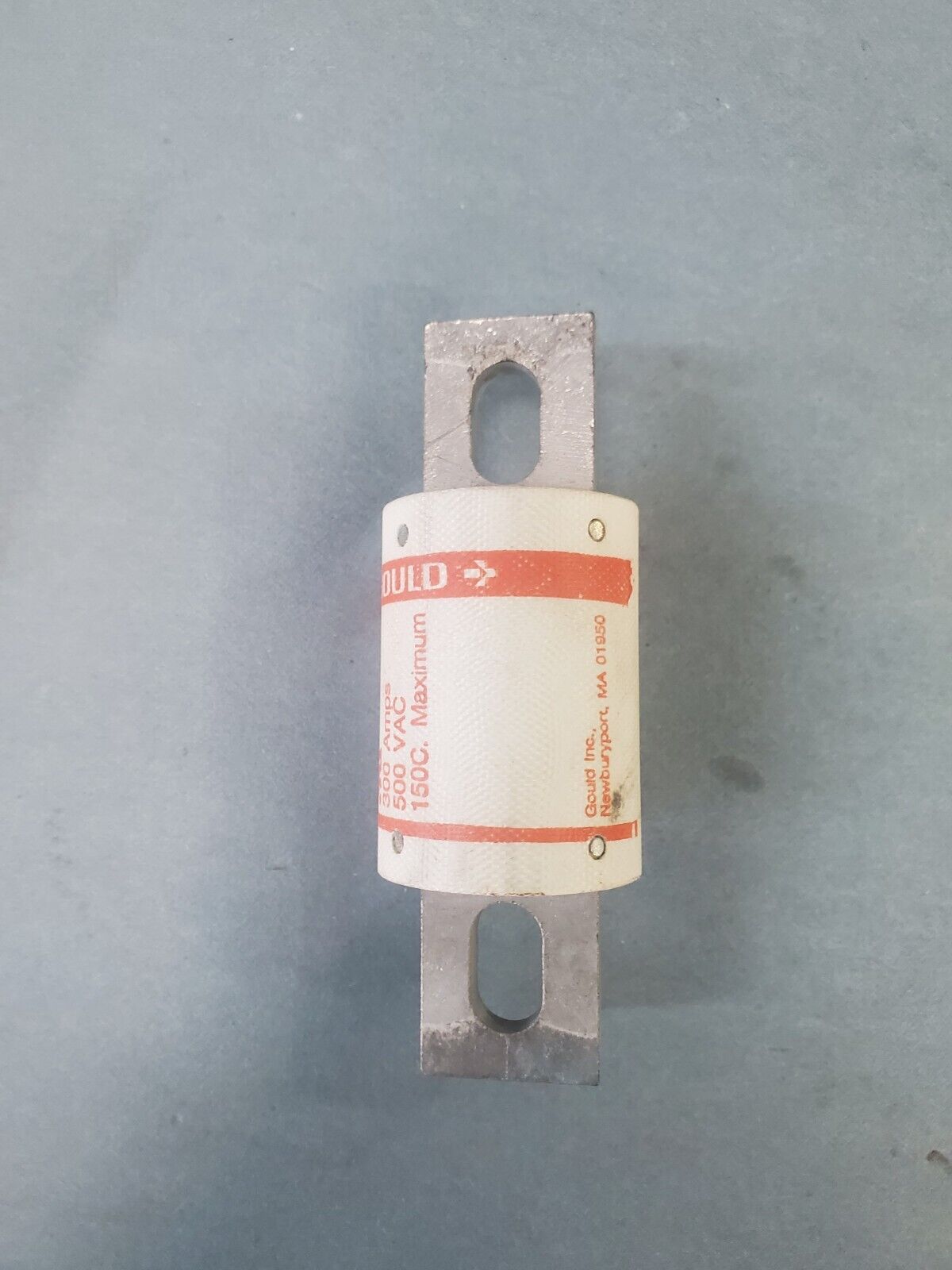 Ferraz shamwut/Mersen a50p300, 300 Amp 500 V ceramic fuse